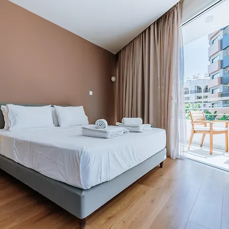 Apartment Earth Tones Beachside Larnaca